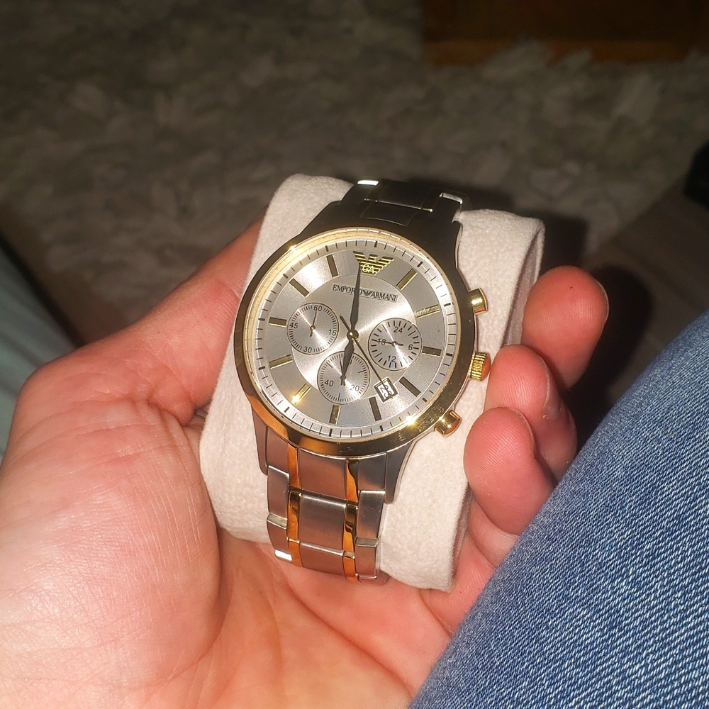 A Emporio Armani/ Giorgio Armani AR-11076